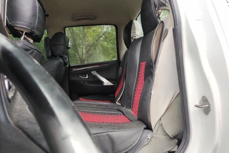 Used JDMC T5 2016 2.2L Two-Wheel-Drive Comfort Version China V Emission Standard Extended Wheelbase V22 Left Rear Seat