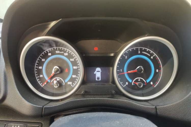 Used JDMC T7 2015 2.8T Two-Wheel Drive Prestige Edition Extended Wheelbase JE493ZLQ4CB Instrument Cluster