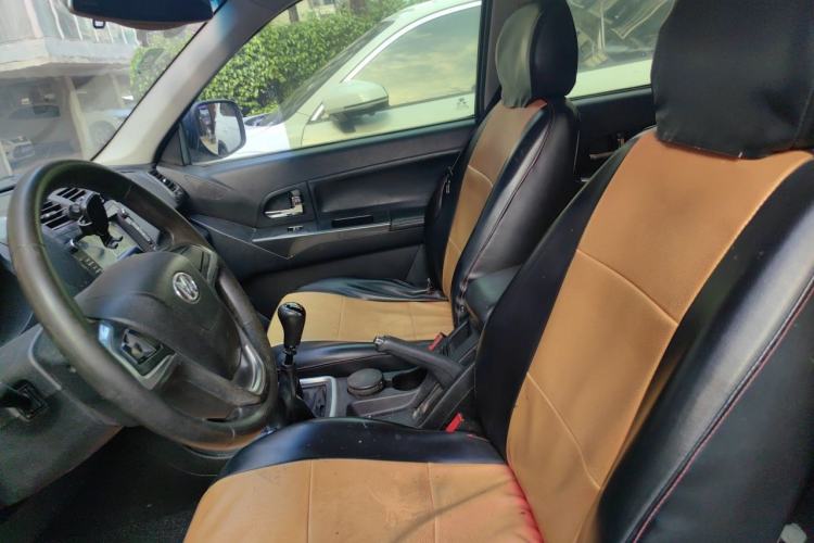 Used JDMC T7 2016 2.8T Two-Wheel Drive Comfort Edition Standard Wheelbase JE493ZLQ4CB Left Front Seat