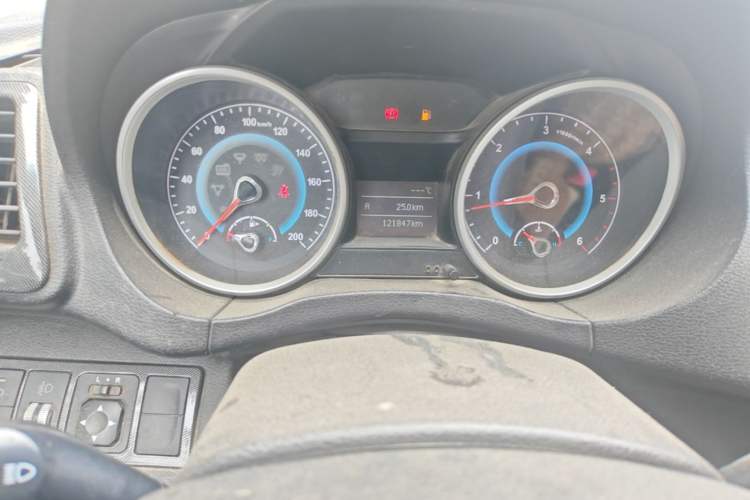 Used JDMC T7 2016 2.8T Two-Wheel Drive Comfort Edition Extended Wheelbase JE493ZLQ4CB Instrument Cluster