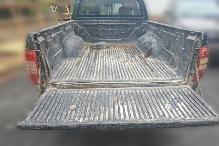 Used JDMC T7 2016 2.8T Two-Wheel Drive Comfort Edition Extended Wheelbase JE493ZLQ4CB Trunk