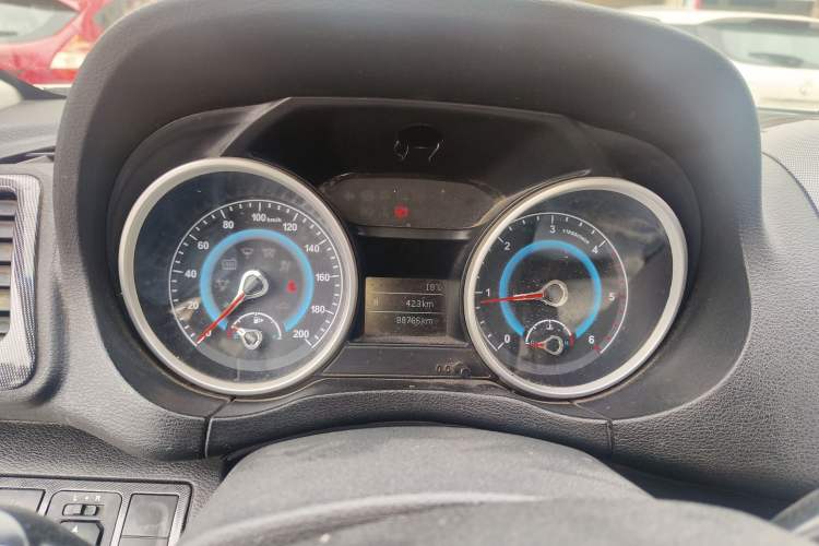 Used JDMC T7 2016 2.8T Two-Wheel Drive Comfort Edition Standard Wheelbase JE493ZLQ4CB Instrument Cluster