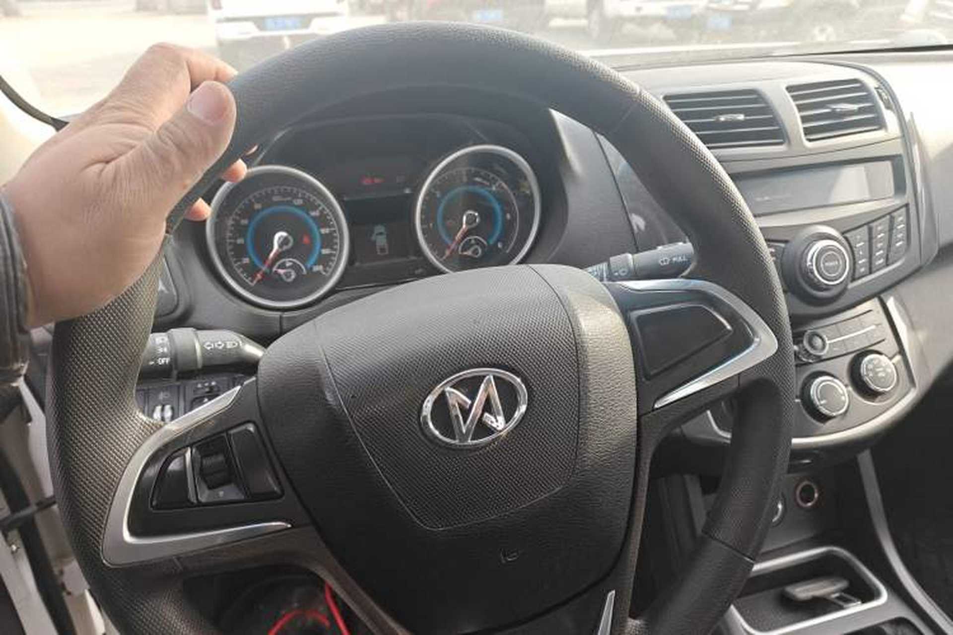 Used JDMC T7 2016 2.8T Two-Wheel Drive Comfort Edition Extended Wheelbase JE493ZLQ4CB Steering Wheel