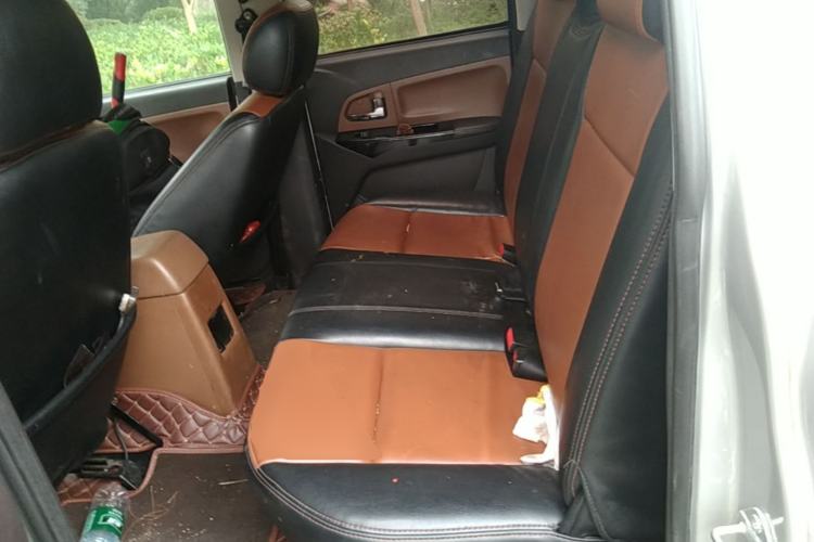 Used JDMC T7 2017 2.0T PLUS Two-Wheel Drive Elite Version Standard Wheelbase D20B Left Rear Seat