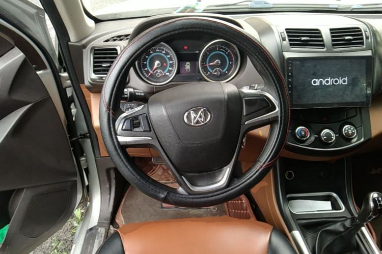 Used JDMC T7 2017 2.0T PLUS Two-Wheel Drive Elite Version Standard Wheelbase D20B Steering Wheel