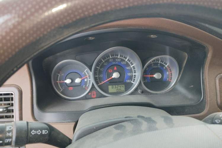 Used JDMC T7 2017 2.2L PLUS Four-Wheel Drive Ultra-Luxury Edition with Extended Wheelbase V22 Instrument Cluster
