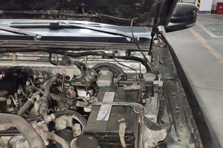 Used JDMC T7 2018 2.0T PLUS Two-Wheel Drive Luxury Edition Extended Wheelbase 4K21D4T Engine Bay Left