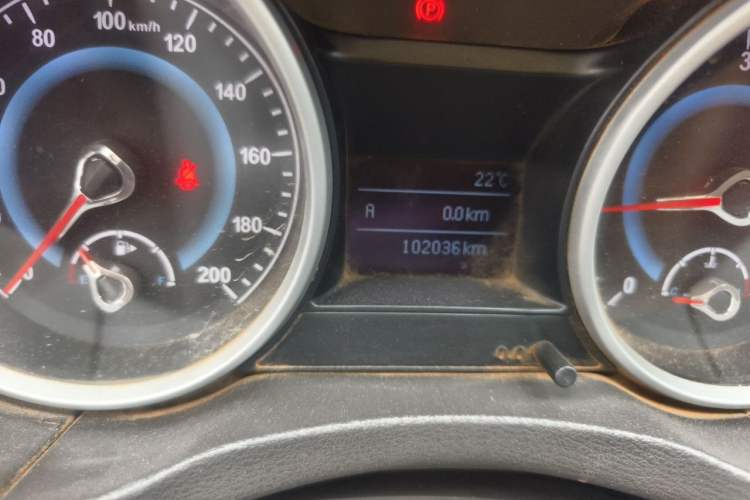 Used JDMC T7 2019 2.8T Four-Wheel Drive Elite Edition with Extended Wheelbase JE493ZLQ5D Odometer Close Up