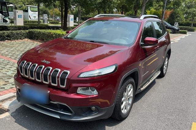 Used Jeep Cherokee 2017 2.0L Superior Edition