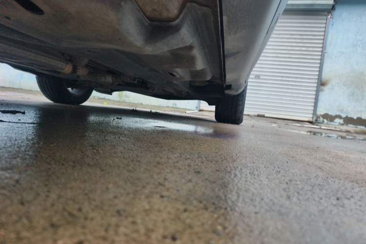 Used Jeep Cherokee 2014 2.4L Luxury Edition Chassis Rear Right