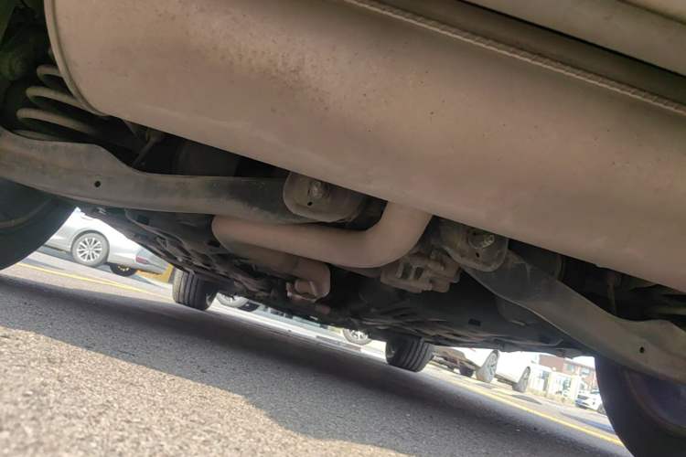 Used Jeep Cherokee 2014 2.4L Luxury Edition Chassis Rear