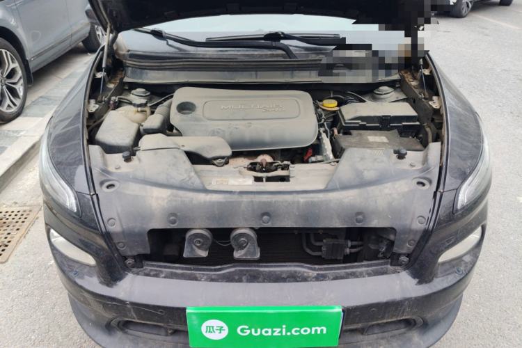 Used Jeep Cherokee 2014 2.4L Luxury Edition Engine Bay