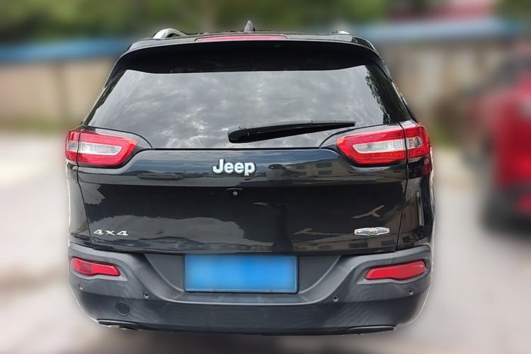 Used Jeep Cherokee 2014 2.4L Luxury Edition Rear