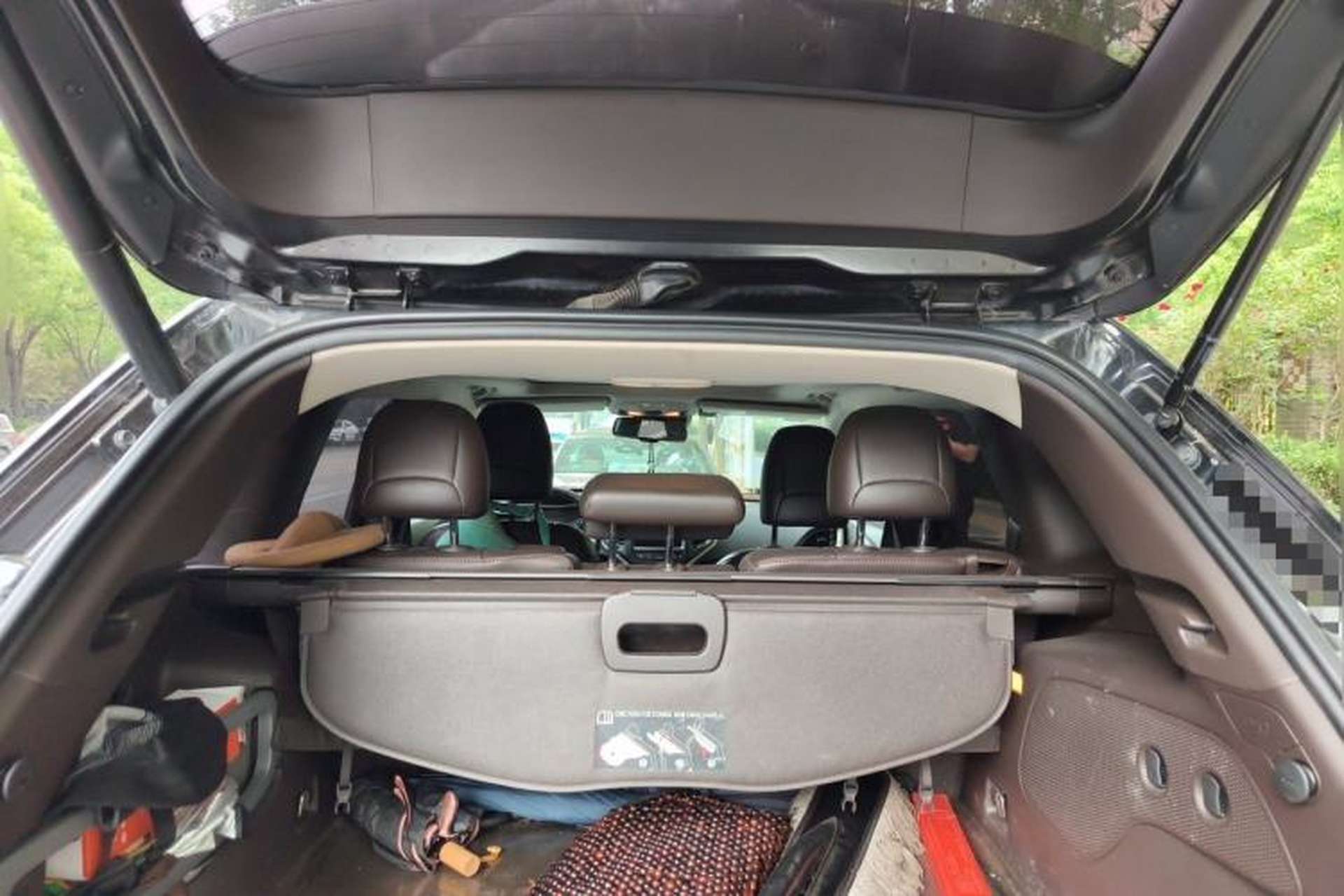 Used Jeep Cherokee 2014 2.4L High-Performance Version Trunk
