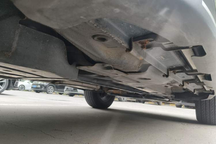 Used Jeep Cherokee 2014 2.4L High-Performance Version Chassis Rear Right
