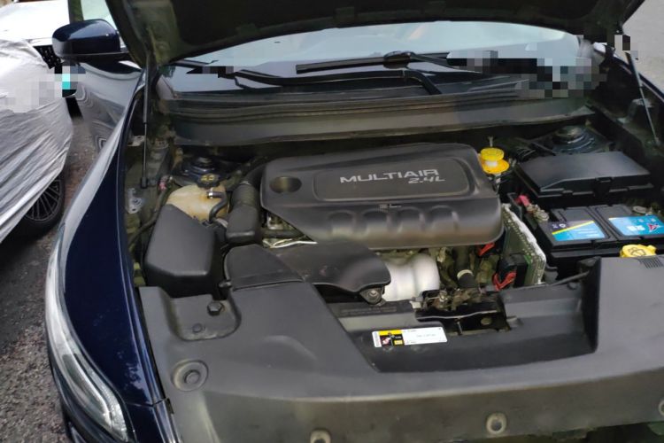 Used Jeep Cherokee 2014 2.4L Luxury Edition Engine Bay Right