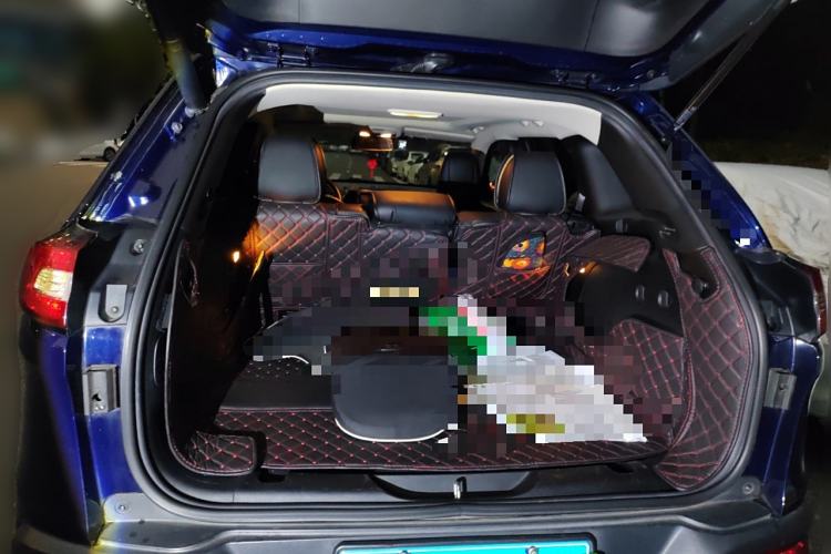 Used Jeep Cherokee 2014 2.4L Luxury Edition Trunk
