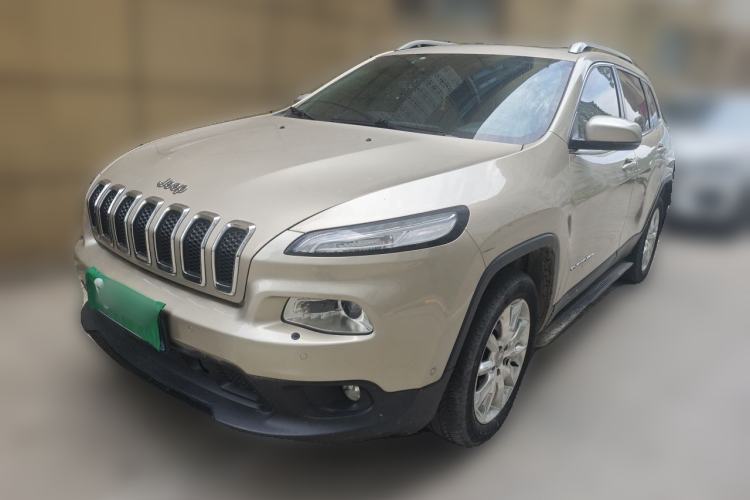 Used Jeep Cherokee 2014 2.4L Luxury Edition Guazi used car, China used car export, Used car for sale, Used cars, Cheapest cars for sale