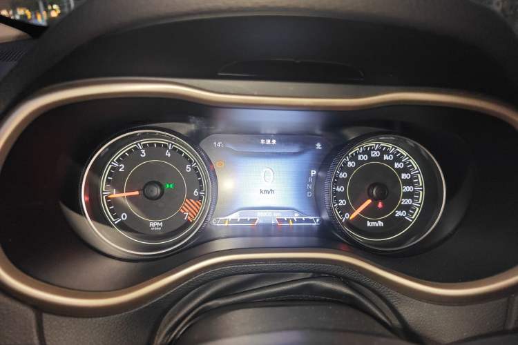 Used Jeep Cherokee 2014 2.4L Luxury Edition Instrument Cluster