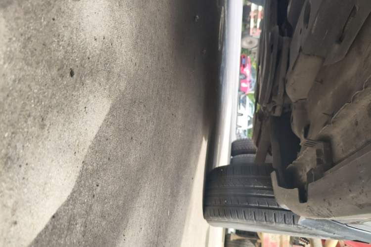 Used Jeep Cherokee 2014 2.4L High-Performance Version Chassis Front Right