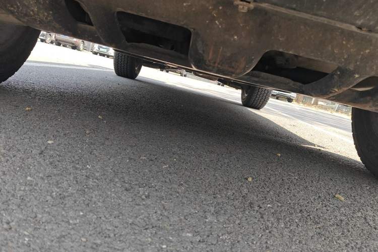 Used Jeep Cherokee 2014 2.4L High-Performance Version Chassis Front