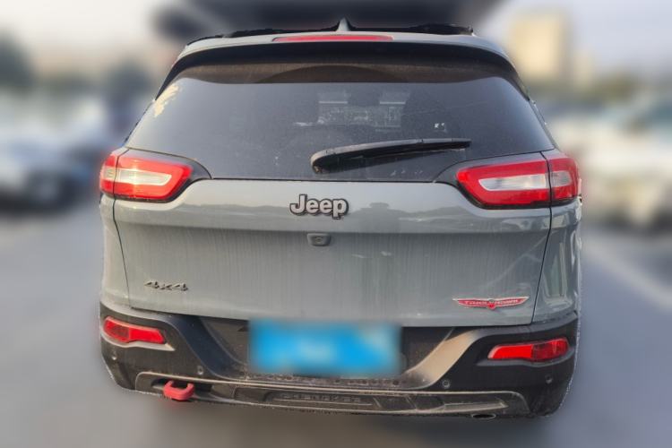 Used Jeep Cherokee 2014 3.2L High-Performance Version Exterior 4