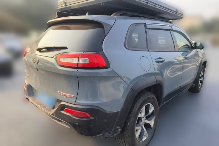 Used Jeep Cherokee 2014 3.2L High-Performance Version Exterior 5