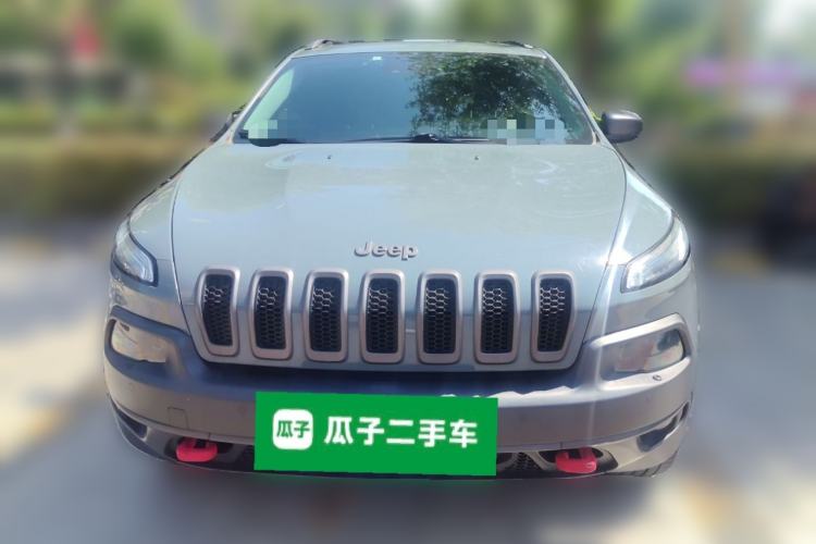 Used Jeep Cherokee 2014 3.2L High-Performance Version Front
