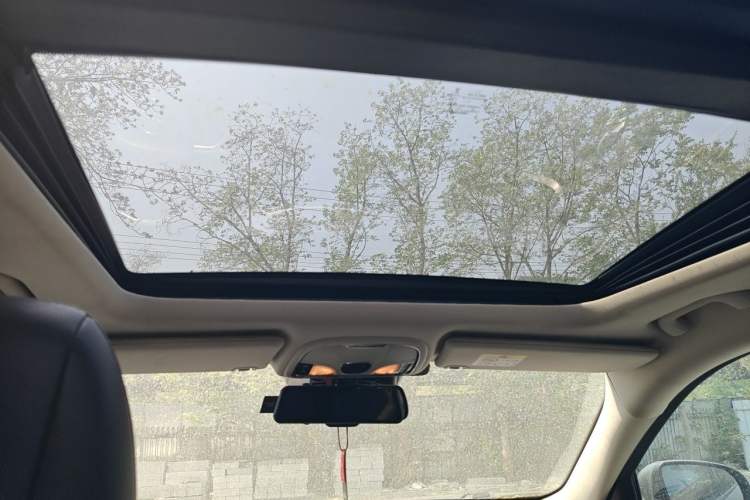 Used Jeep Cherokee 2014 2.4L High-Performance Version Headliner
