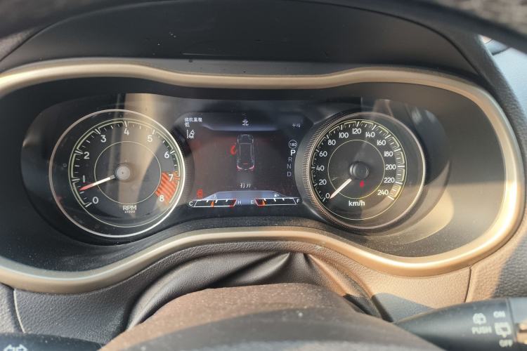 Used Jeep Cherokee 2014 3.2L High-Performance Version Instrument Cluster