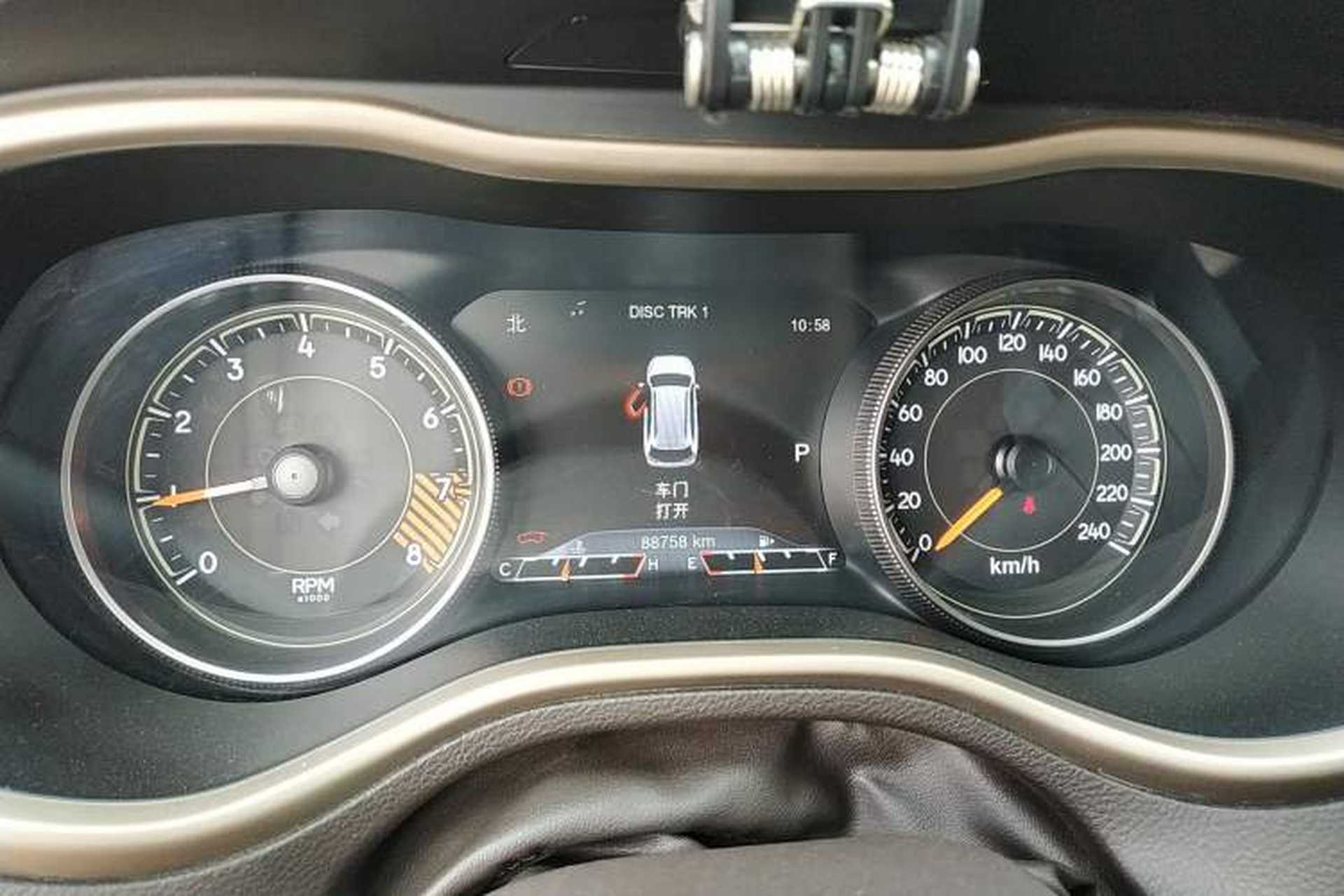 Used Jeep Cherokee 2014 3.2L High-Performance Version Instrument Cluster