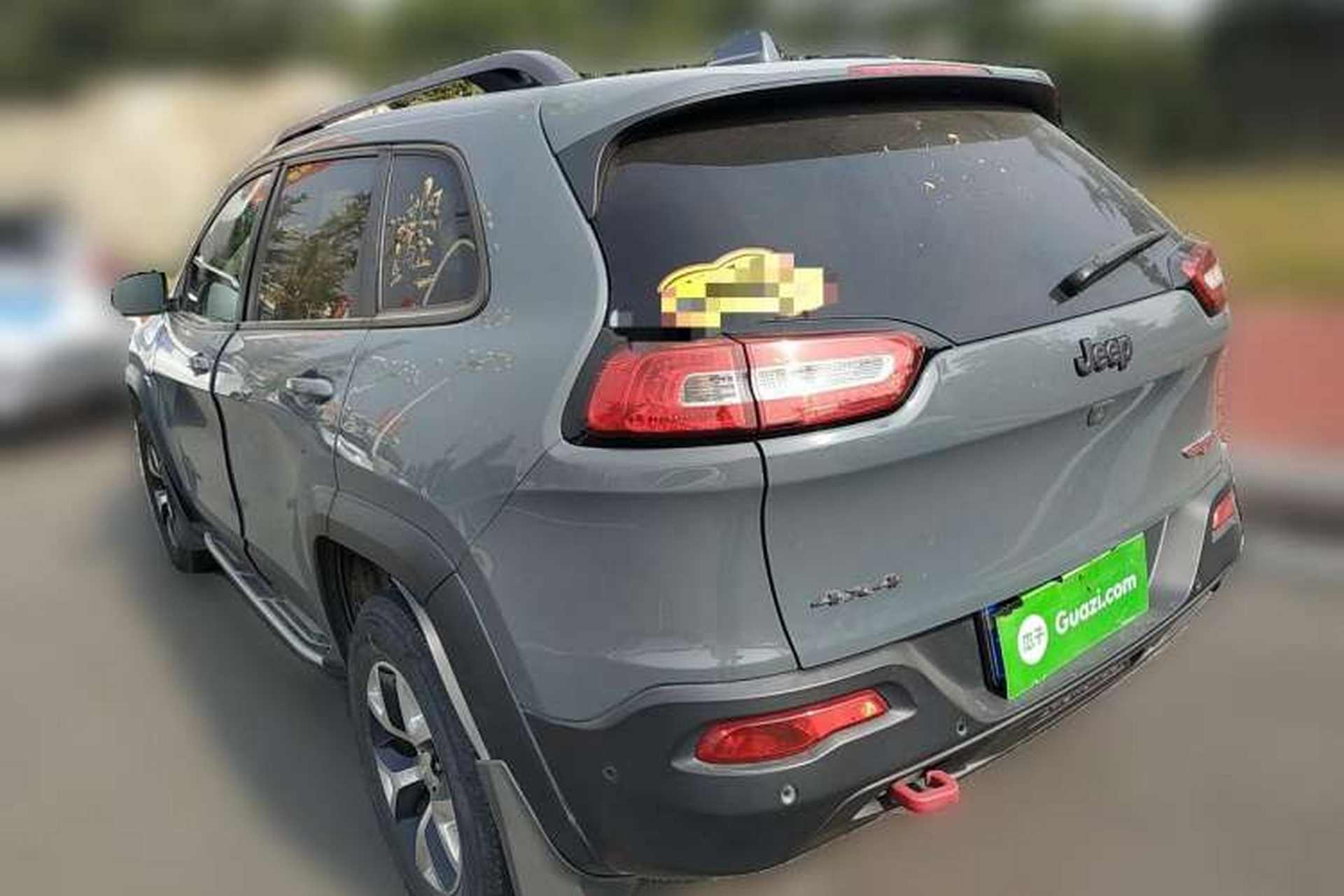 Used Jeep Cherokee 2014 3.2L High-Performance Version Rear Left 45 Deg