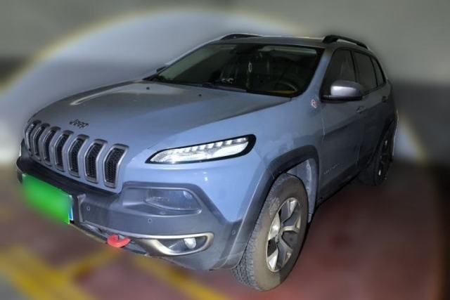 Used Jeep Cherokee 2014 2.4L High-Performance Version