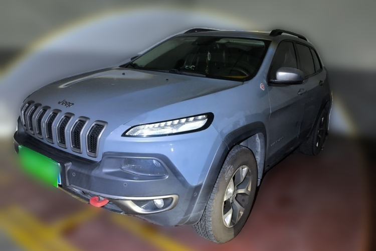 Used Jeep Cherokee 2014 2.4L High-Performance Version Guazi used car, China used car export, Used car for sale, Used cars, Cheapest cars for sale