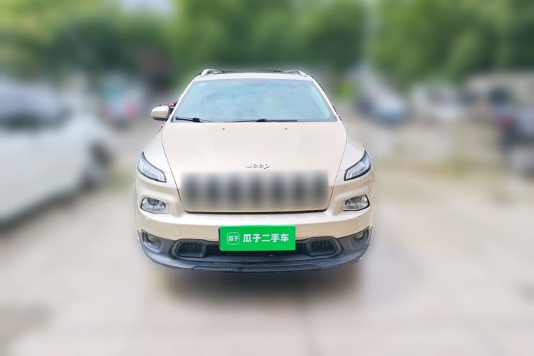 Used Jeep Cherokee 2014 2.4L Urban Edition Front