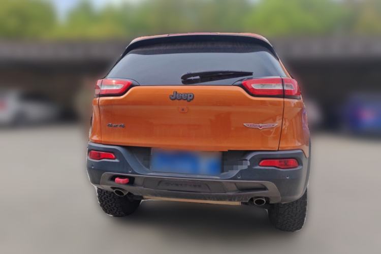 Used Jeep Cherokee 2014 3.2L High-Performance Version Rear