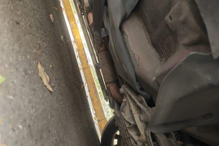 Used Jeep Cherokee 2014 2.4L Luxury Edition Chassis Front Right