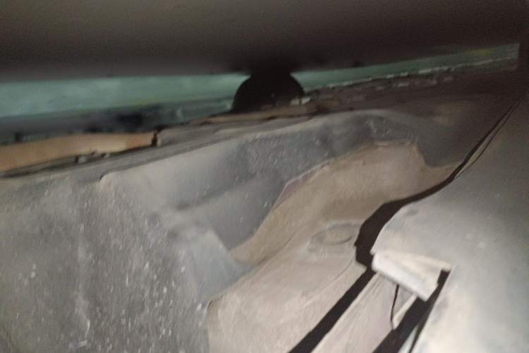 Used Jeep Cherokee 2014 2.4L Urban Edition Chassis Rear Left