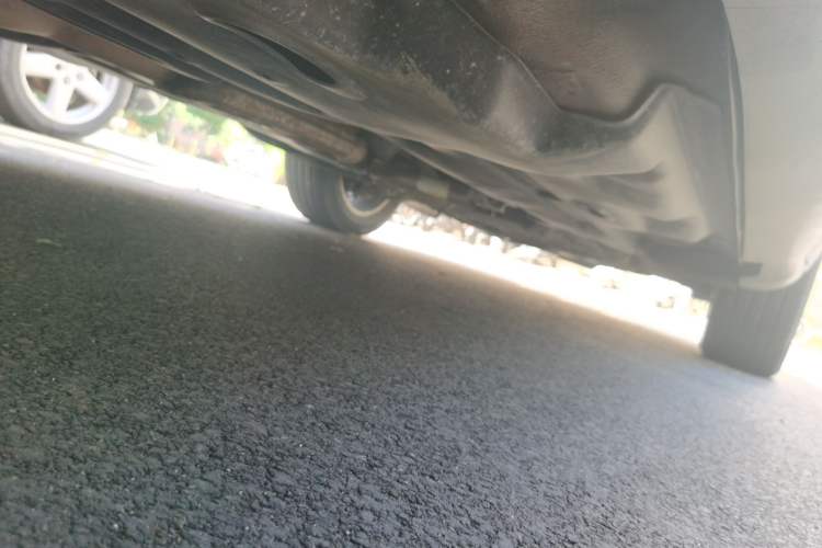 Used Jeep Cherokee 2014 2.4L Luxury Edition Chassis Rear Right