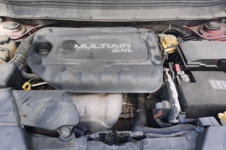 Used Jeep Cherokee 2014 2.4L Luxury Edition Engine Bay