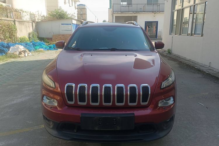 Used Jeep Cherokee 2014 2.4L Luxury Edition Exterior 1