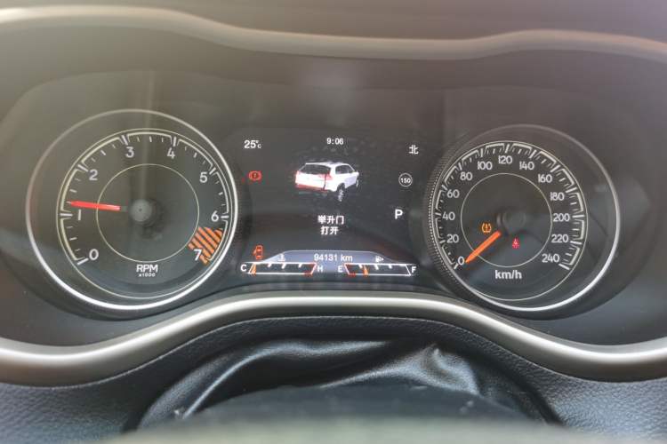 Used Jeep Cherokee 2014 2.4L Luxury Edition Instrument Cluster
