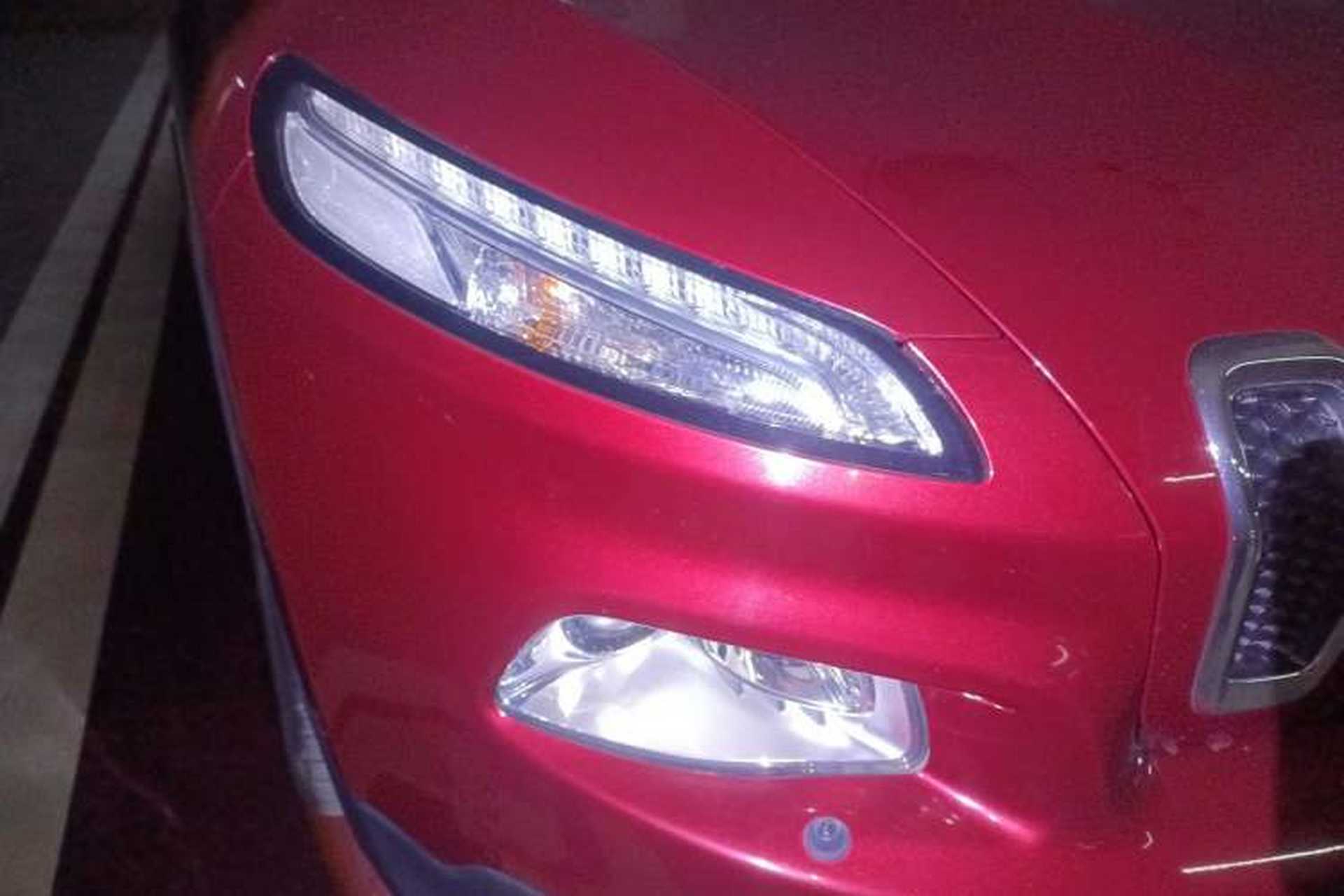 Used Jeep Cherokee 2014 2.4L Luxury Edition Right Front Headlight