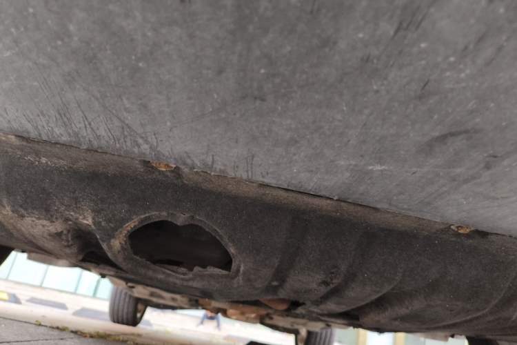 Used Jeep Cherokee 2014 2.4L Luxury Edition Chassis Front