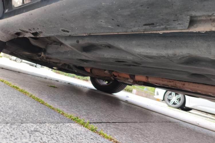 Used Jeep Cherokee 2014 2.4L Luxury Edition Chassis Front Left