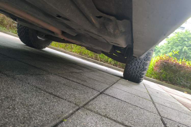 Used Jeep Cherokee 2014 2.4L High-Performance Version Chassis Front Left