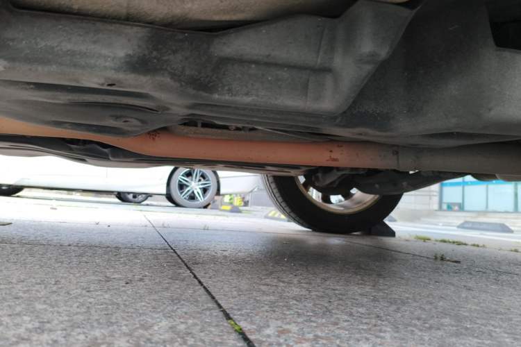 Used Jeep Cherokee 2014 2.4L Luxury Edition Chassis Rear Left