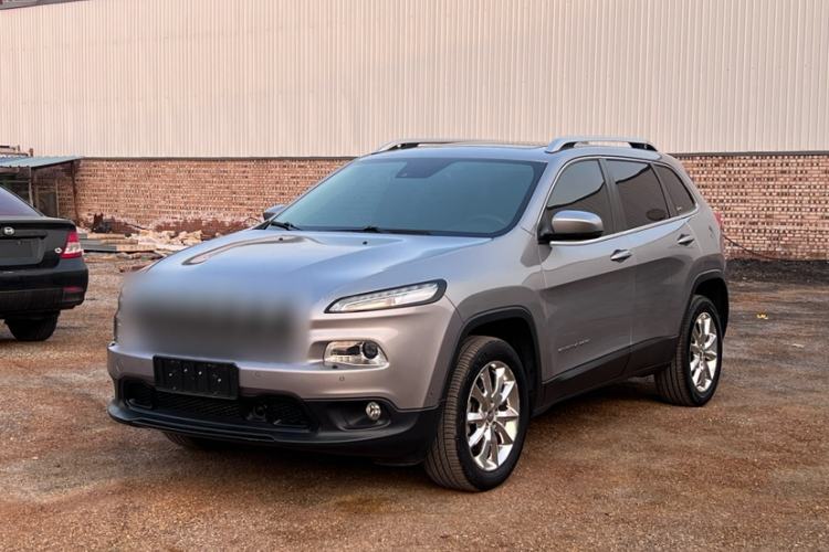 Used Jeep Cherokee 2014 2.4L Luxury Edition Exterior 1