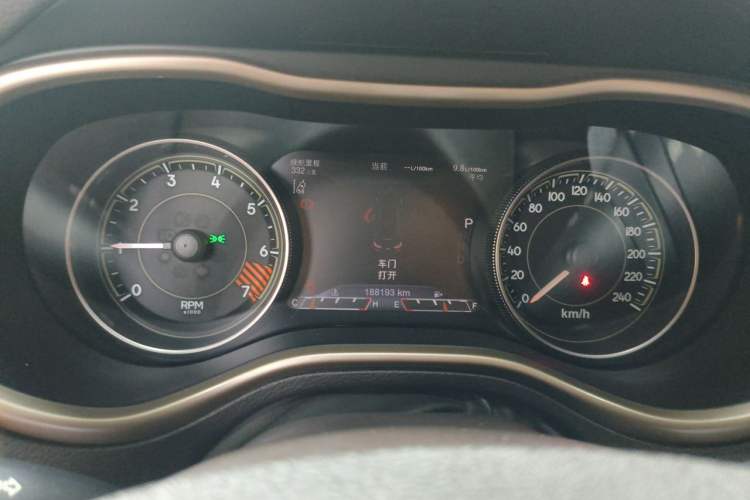 Used Jeep Cherokee 2014 2.4L High-Performance Version Instrument Cluster