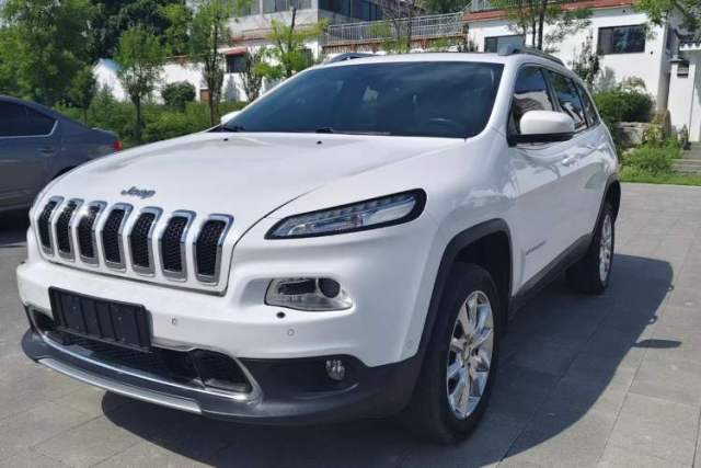 Used Jeep Cherokee 2014 2.4L Elite Edition